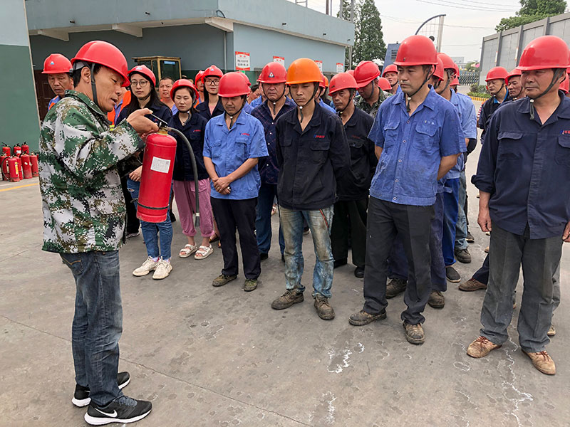 1560386233951673.jpg 01華聯(lián)紙業(yè)消防演練.jpg